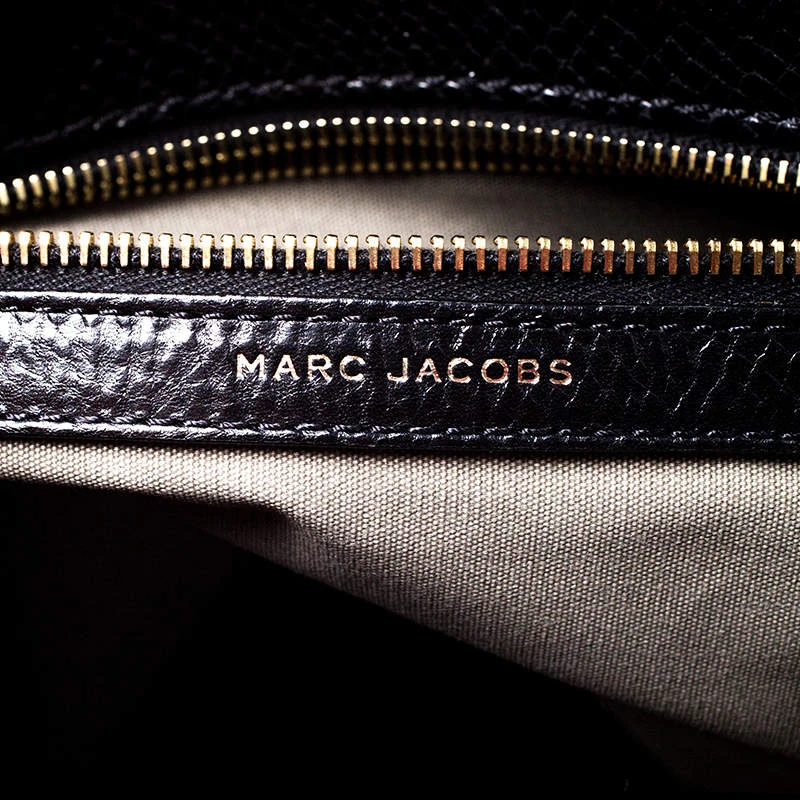 Marc Jacobs Black Quilted Snakeskin Embossed Coated Canvas Tote For Women 8 Marc Jacobs Black Quilted Snakeskin Embossed Coated Canvas Tote For Women - Image 8