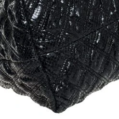 Marc Jacobs Black Quilted Snake Skin Embossed Leather Tote For Women 20 Marc Jacobs Black Quilted Snake Skin Embossed Leather Tote For Women -Cheap Marc Jacobs Store luxury women marc jacobs used handbags p253216 007