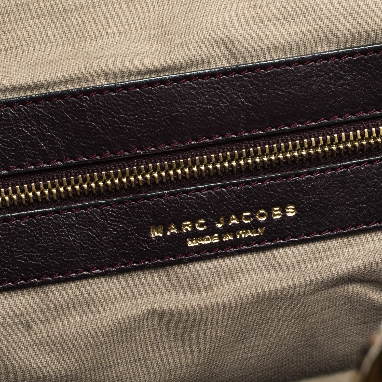 Marc Jacobs Burgundy Quilted Leather Stam Shoulder Bag For Women 8 Marc Jacobs Burgundy Quilted Leather Stam Shoulder Bag For Women - Image 8