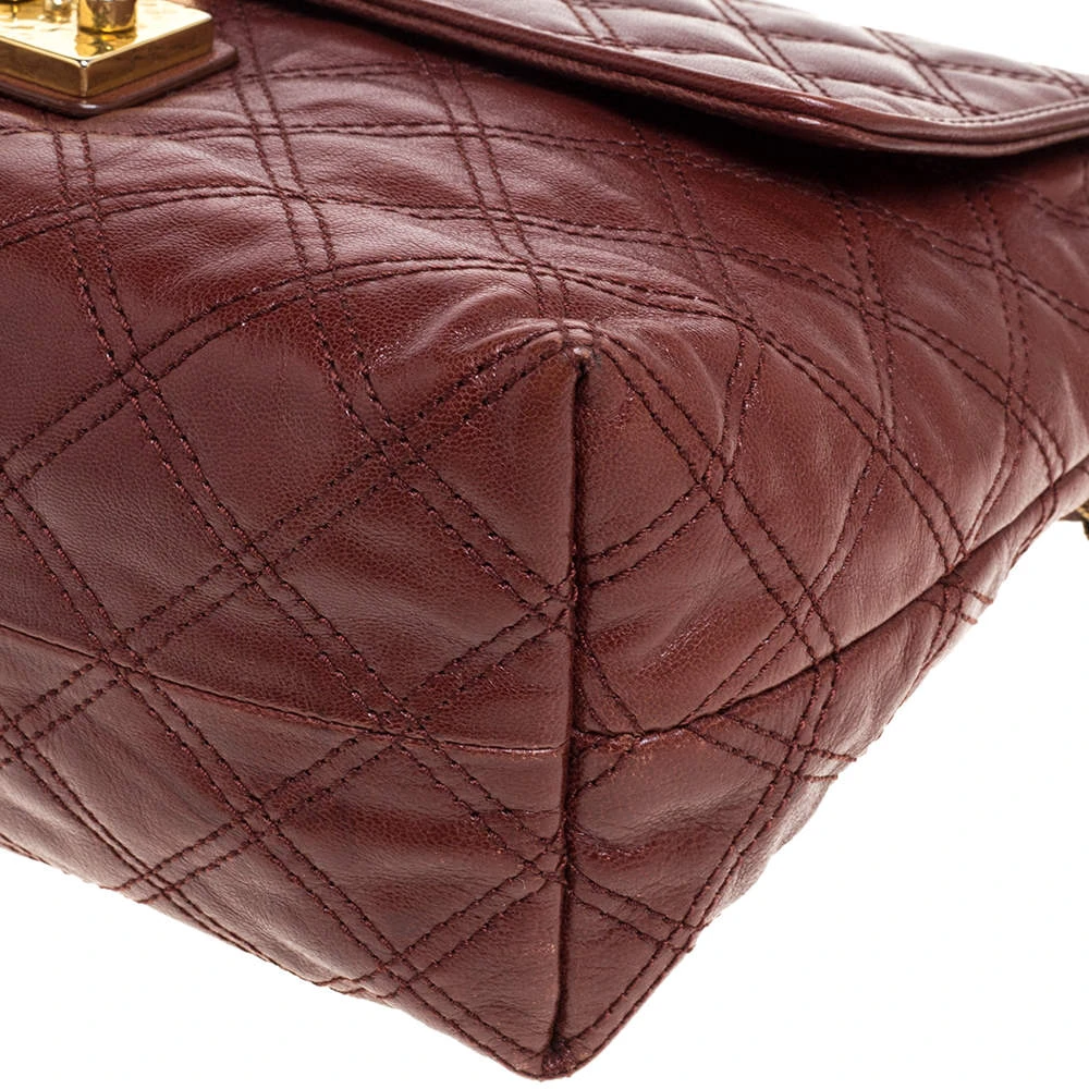 Marc Jacobs Maroon Quilted Leather Large Baroque Single Shoulder Bag For Women 11 Marc Jacobs Maroon Quilted Leather Large Baroque Single Shoulder Bag For Women - Image 11