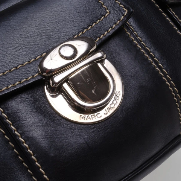 Marc Jacobs Multi-Pocket Shoulder Bag For Women 6 Marc Jacobs Multi-Pocket Shoulder Bag For Women - Image 6