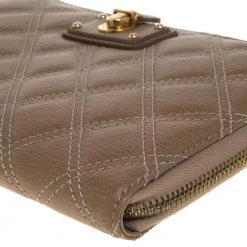 Marc Jacobs Beige Leather Passport Wallet For Women -Cheap Marc Jacobs Store luxury women marc jacobs used handbags p392072 007