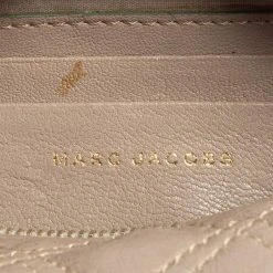 Marc Jacobs Taupe Quilted Leather Crossbody Bag For Women 18 Marc Jacobs Taupe Quilted Leather Crossbody Bag For Women -Cheap Marc Jacobs Store luxury women marc jacobs used handbags p438288 1621681186 012