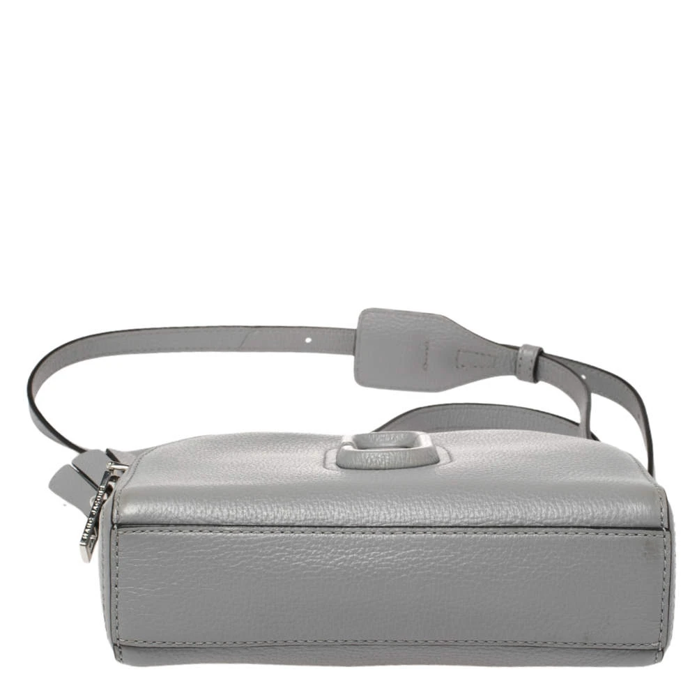 Marc Jacobs Grey Leather Small Shutter Camera Crossbody Bag For Women 6 Marc Jacobs Grey Leather Small Shutter Camera Crossbody Bag For Women - Image 6