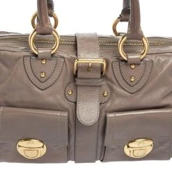 Marc Jacobs Dark Beige Glossy Leather Venetia Satchel For Women 17 Marc Jacobs Dark Beige Glossy Leather Venetia Satchel For Women -Cheap Marc Jacobs Store luxury women marc jacobs used handbags p590558 1644497293 012
