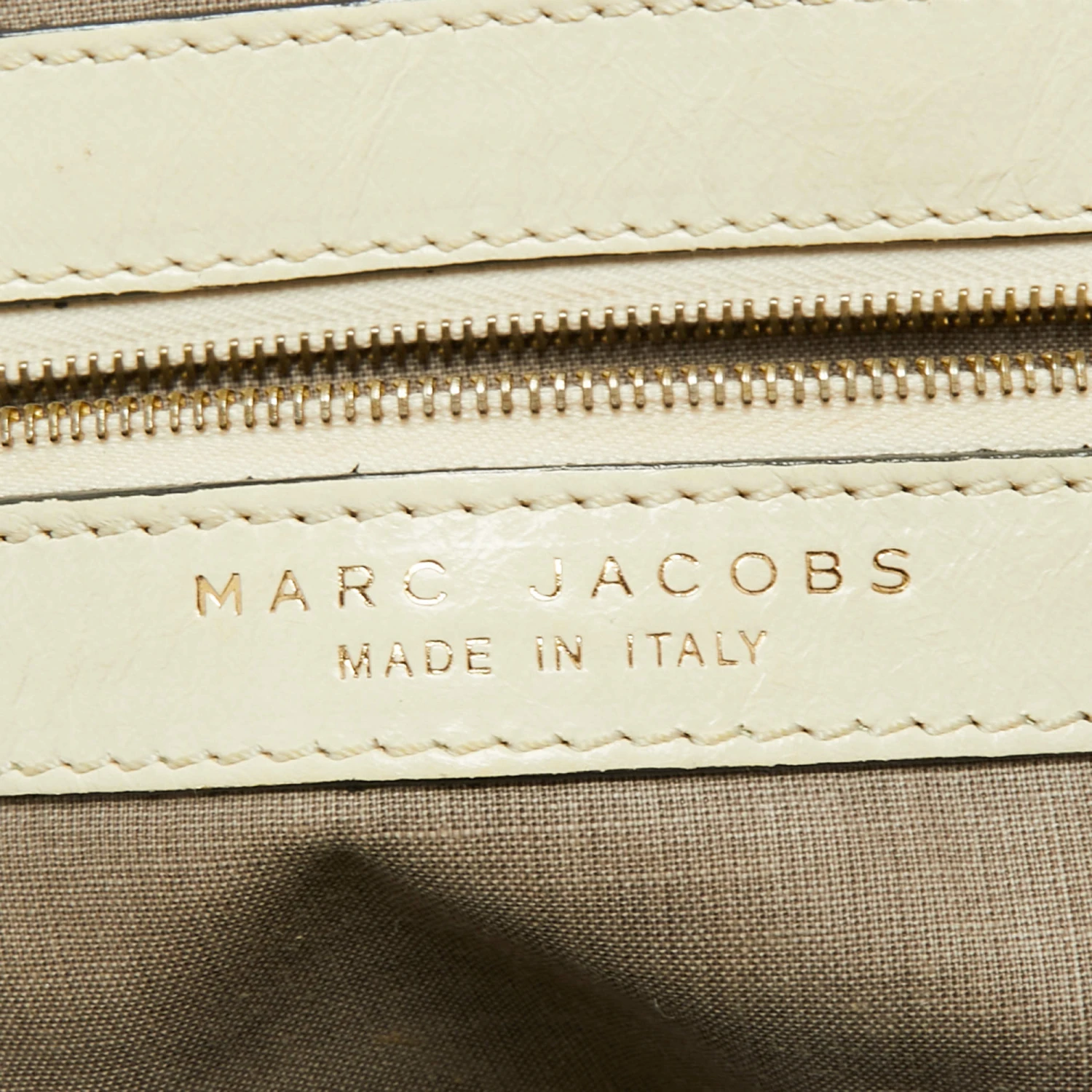 Marc Jacobs Off-White Leather Stam Satchel For Women 12 Marc Jacobs Off-White Leather Stam Satchel For Women - Image 12