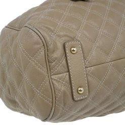 Marc Jacobs Beige Quilted Leather Stam Bag For Women 21 Marc Jacobs Beige Quilted Leather Stam Bag For Women -Cheap Marc Jacobs Store luxury women marc jacobs used handbags p8036 0006