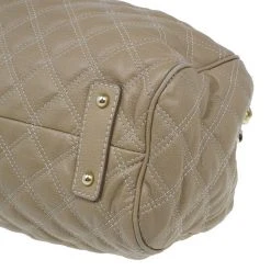 Marc Jacobs Beige Quilted Leather Stam Bag For Women 22 Marc Jacobs Beige Quilted Leather Stam Bag For Women -Cheap Marc Jacobs Store luxury women marc jacobs used handbags p8036 0007