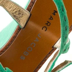 Marc Jacobs Green Suede Crystal Flower Embellished Ankle Strap Platform Sandals Size 36 For Women 14 Marc Jacobs Green Suede Crystal Flower Embellished Ankle Strap Platform Sandals Size 36 For Women -Cheap Marc Jacobs Store luxury women marc jacobs used shoes p174390 004