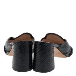 Marc Jacobs Black Snakeskin Embossed Leather Criss Cross Slide Sandals Size 38 For Women 13 Marc Jacobs Black Snakeskin Embossed Leather Criss Cross Slide Sandals Size 38 For Women -Cheap Marc Jacobs Store luxury women marc jacobs used shoes p618945 003