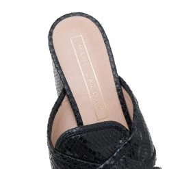 Marc Jacobs Black Snakeskin Embossed Leather Criss Cross Slide Sandals Size 38 For Women 15 Marc Jacobs Black Snakeskin Embossed Leather Criss Cross Slide Sandals Size 38 For Women -Cheap Marc Jacobs Store luxury women marc jacobs used shoes p618945 005