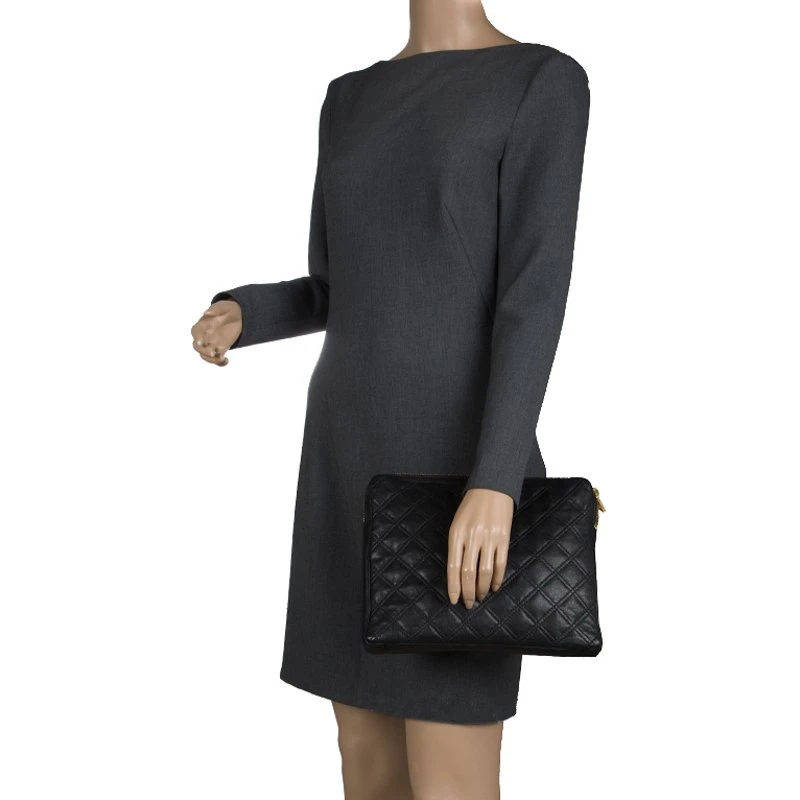 Marc Jacobs Black Quilted Leather Clutch For Women 2 Marc Jacobs Black Quilted Leather Clutch For Women - Image 2
