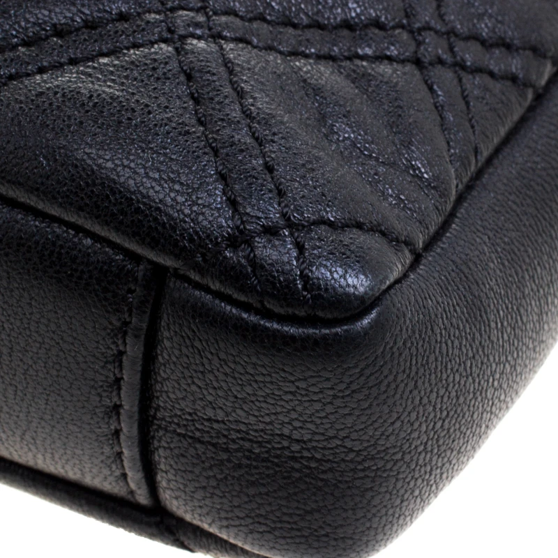 Marc Jacobs Black Quilted Leather Clutch For Women 11 Marc Jacobs Black Quilted Leather Clutch For Women - Image 11